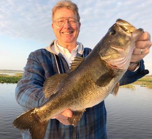 Unlocking Springtime Bass Strikes Effective Techniques for Crankbait Fishing