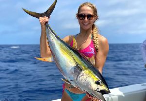 Mastering Summer Fishing for Yellowfin Tuna Tips and Strategies for Deep-Water Battles